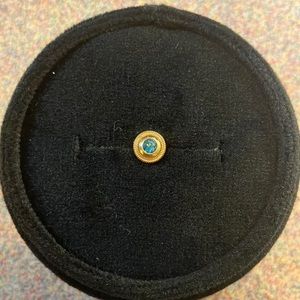 BVLA -Millgrain Bezel-